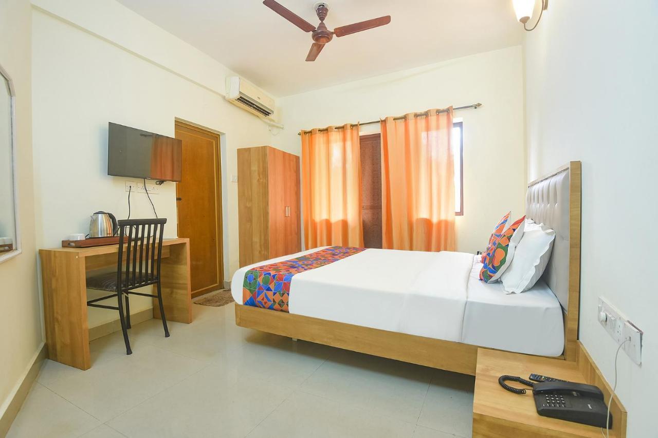 Hotel Fabexpress De Classio With Pool - Nr Candolim Beach Zewnętrze zdjęcie
